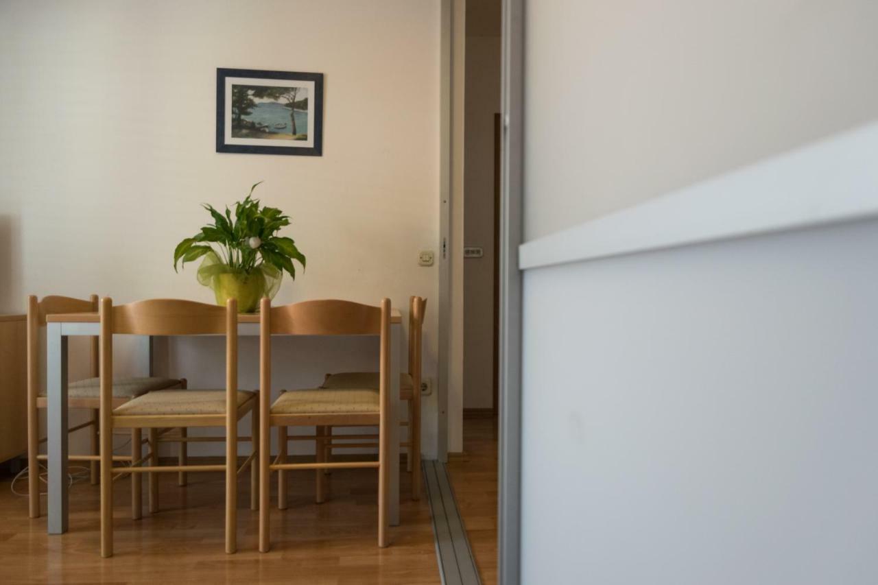 House Vera Baška Voda Eksteriør bilde